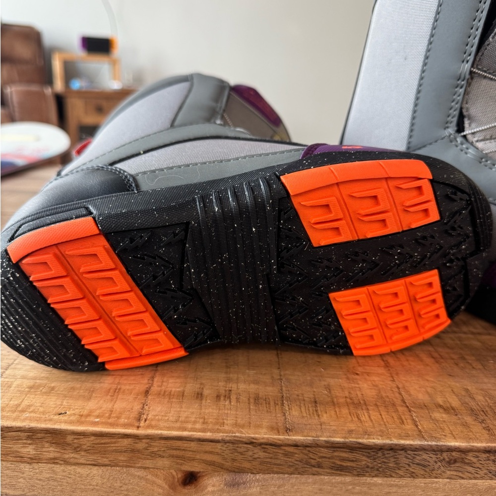 K2 Snowboarding Boots with Purple and Gray Accents - Picture 5 of 6